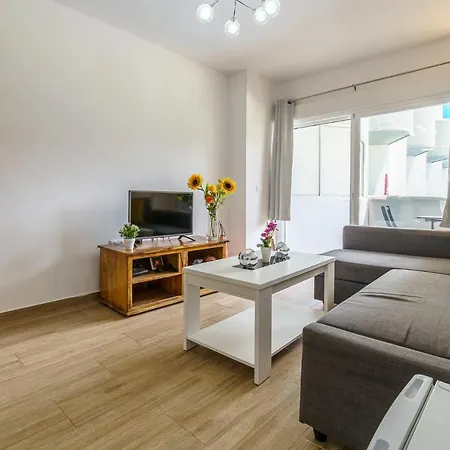 Malagasuite Comfort And Pool * Torremolinos