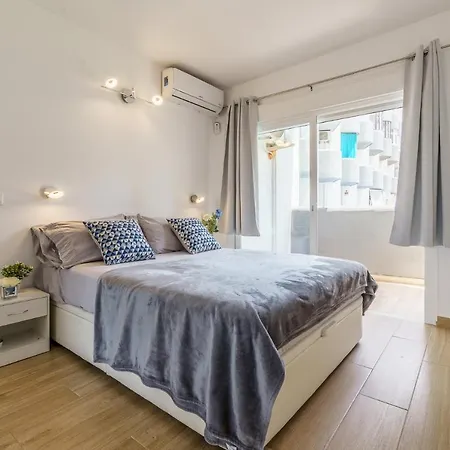 Malagasuite Comfort And Pool Torremolinos