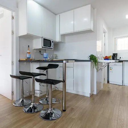 Malagasuite Comfort And Pool *