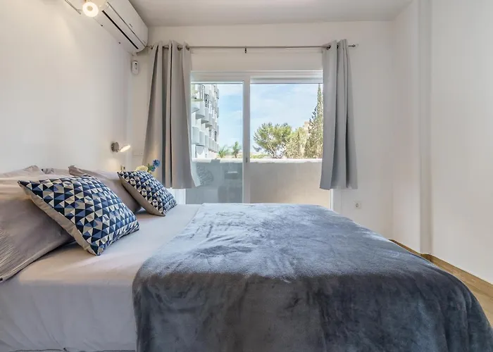 Malagasuite Comfort And Pool *