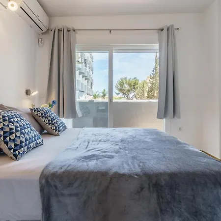 Malagasuite Comfort And Pool *